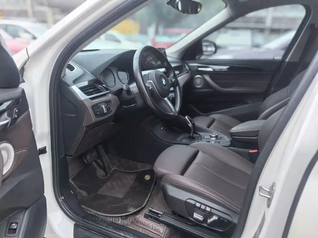 BMW X1 2021 — фото 19