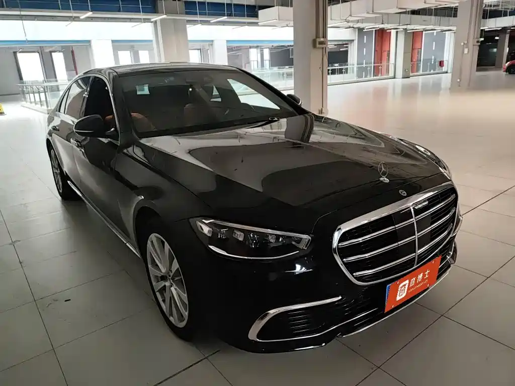 Mercedes-Benz S-Class 2022