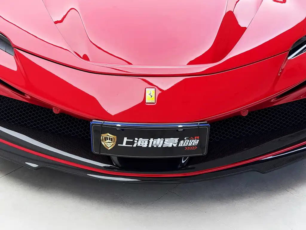 Ferrari SF90 2021 — фото 10