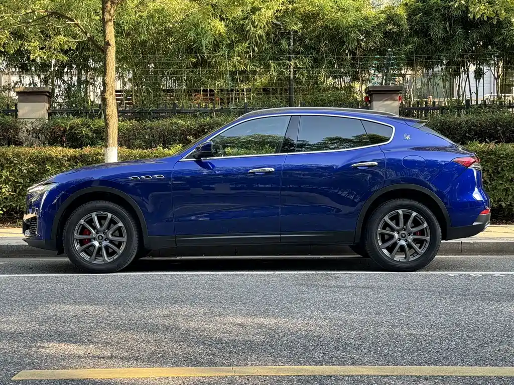 Maserati Levante 2022 — фото 3