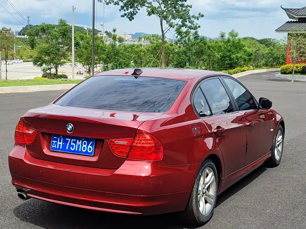 BMW 3 Series 2012