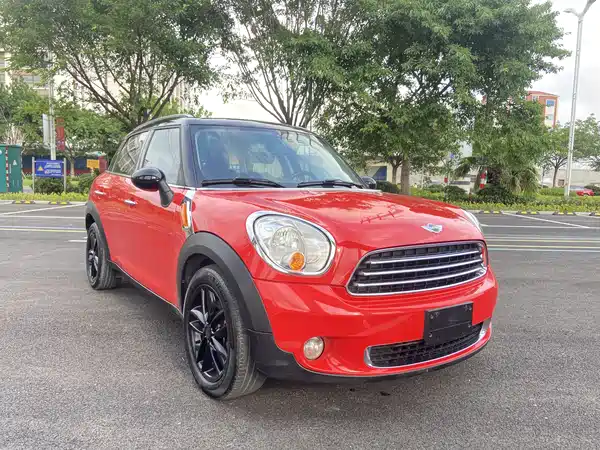 MINI Countryman 2011