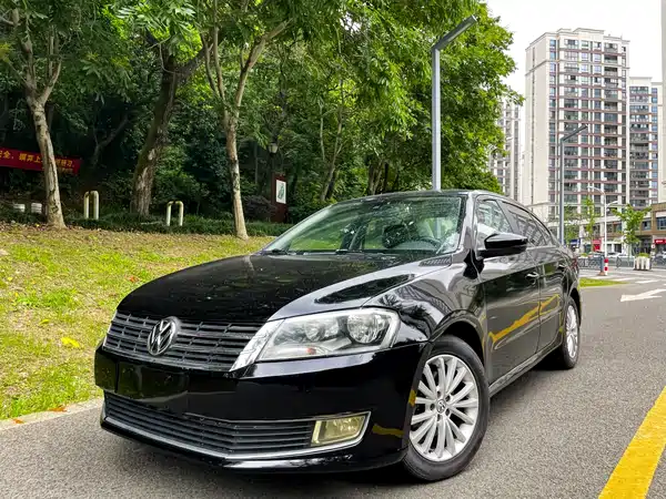 Volkswagen Lavida 2013