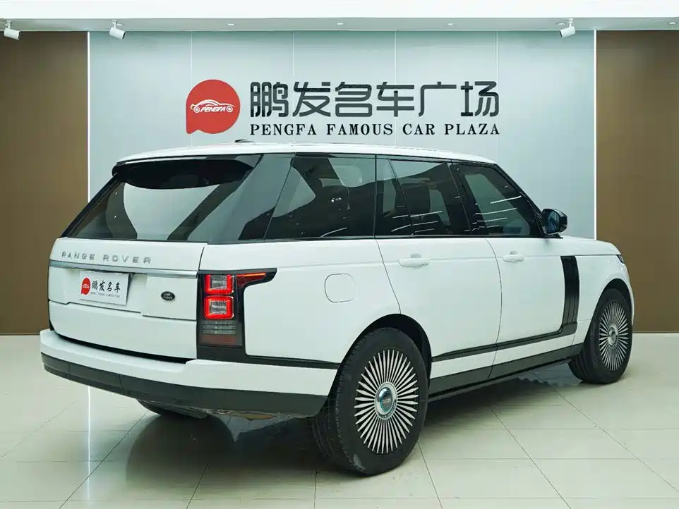 Land Rover Range Rover 2015 — фото 18