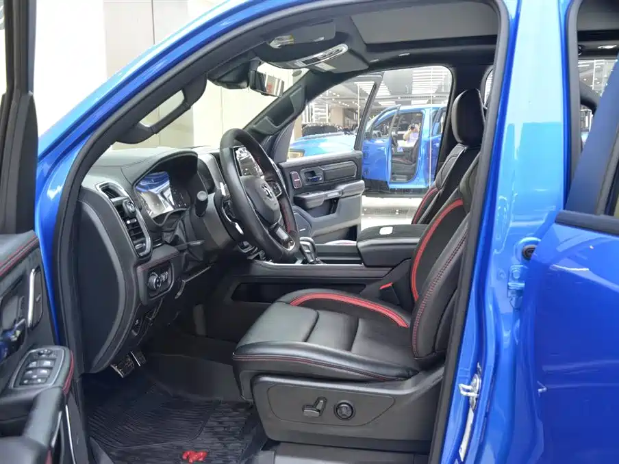 RAM Trucks 2023 — фото 4