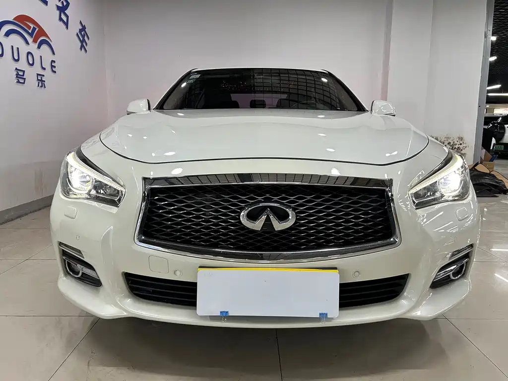 Infiniti Q50L 2016 — фото 2