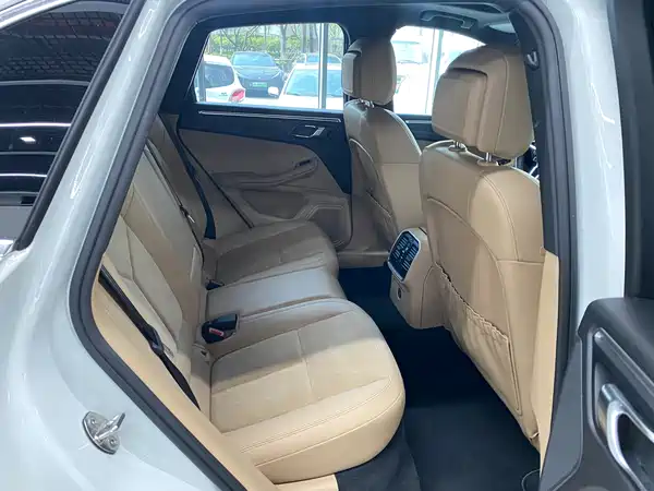 Porsche Macan 2018