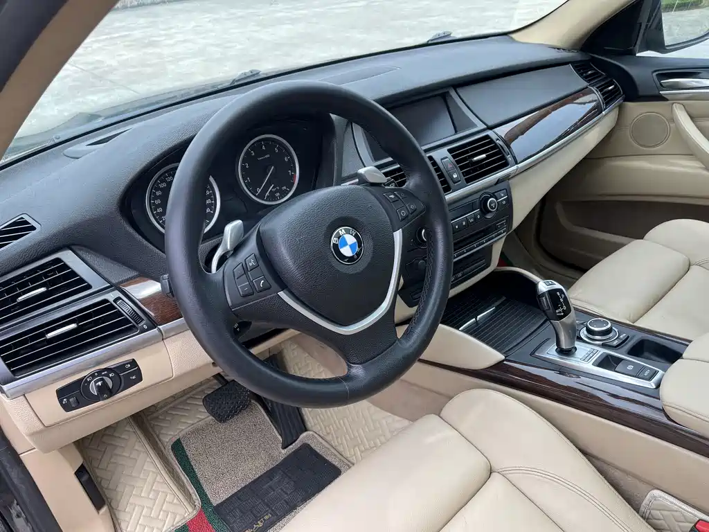 BMW X6 2011 — фото 13