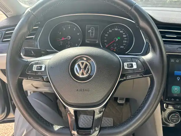 Volkswagen Magotan 2017