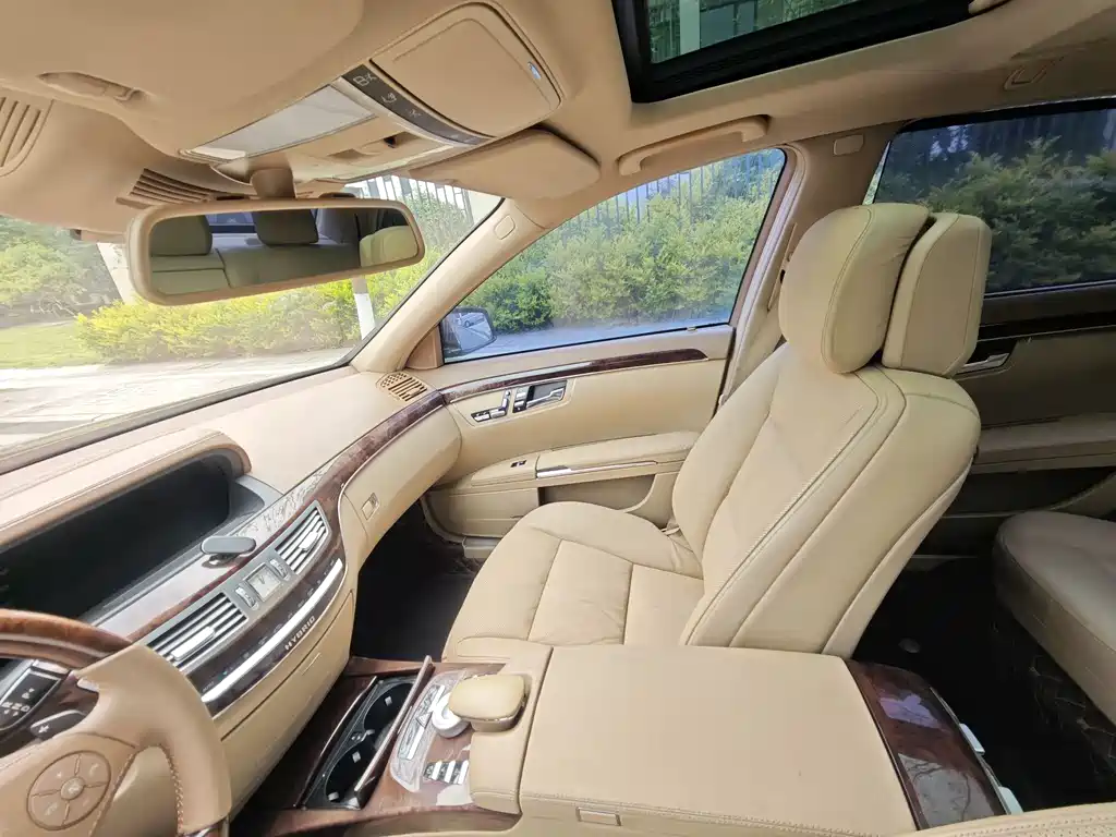 Mercedes-Benz S-Class 2011 — фото 11