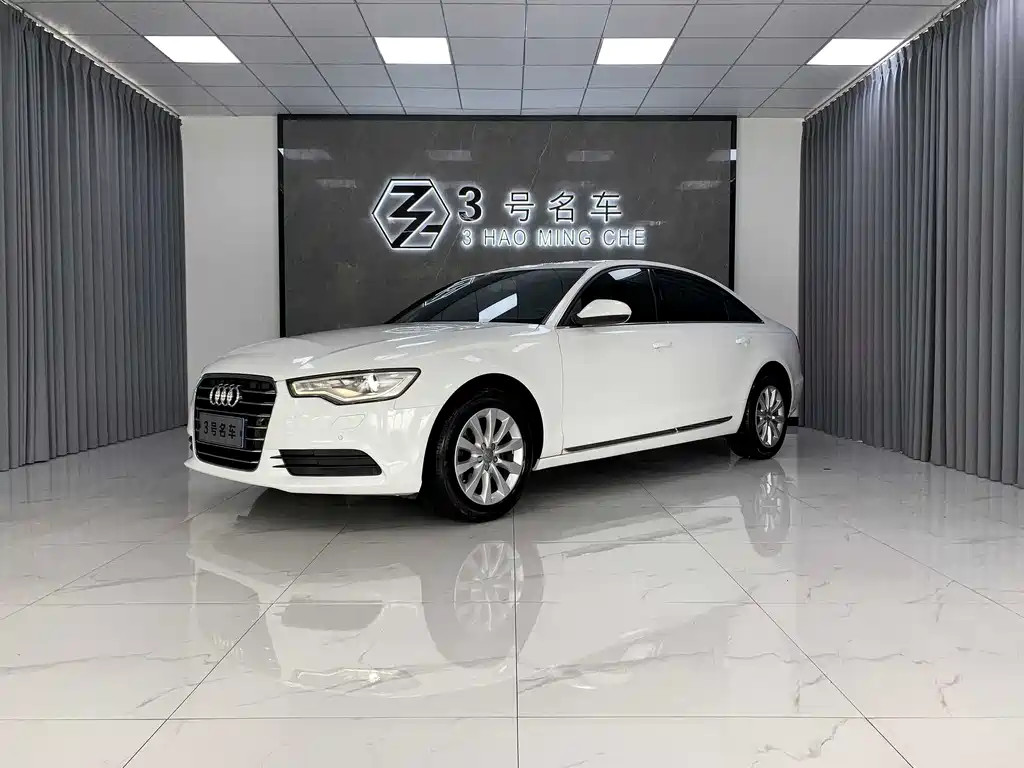 Audi A6L 2015 — фото 1