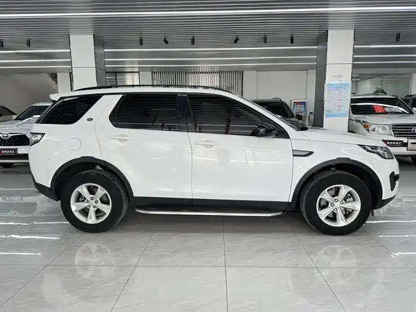 Land Rover Discovery Sport 2016