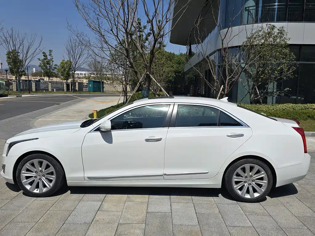 Cadillac ATS-L 2015 — фото 10