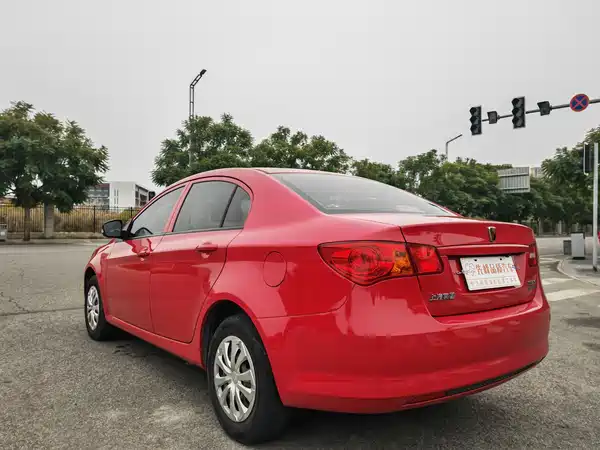 Roewe 350 2015