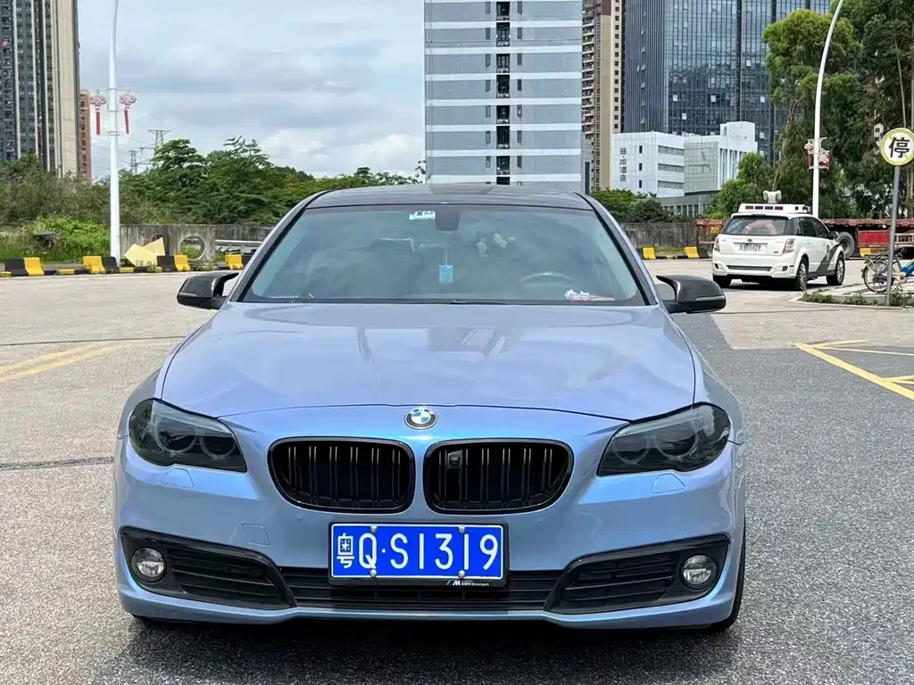 BMW 5 Series 2015 — фото 2