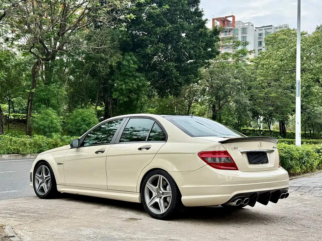 Mercedes-Benz C-Class AMG 2012 — фото 9