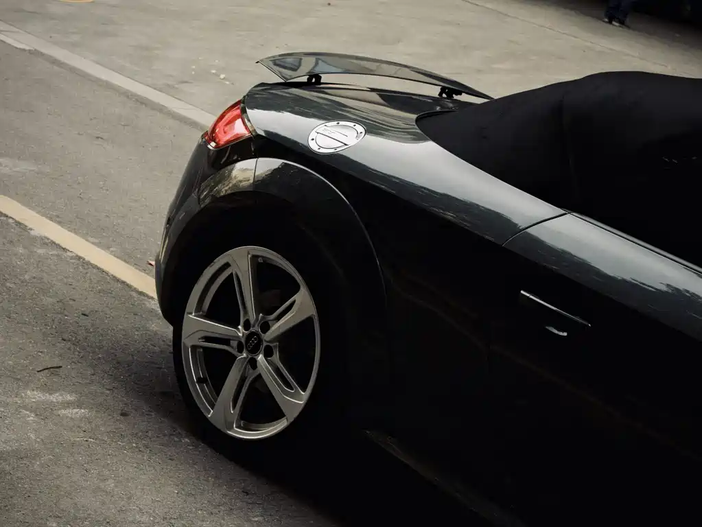 Audi TT 2018 — фото 23
