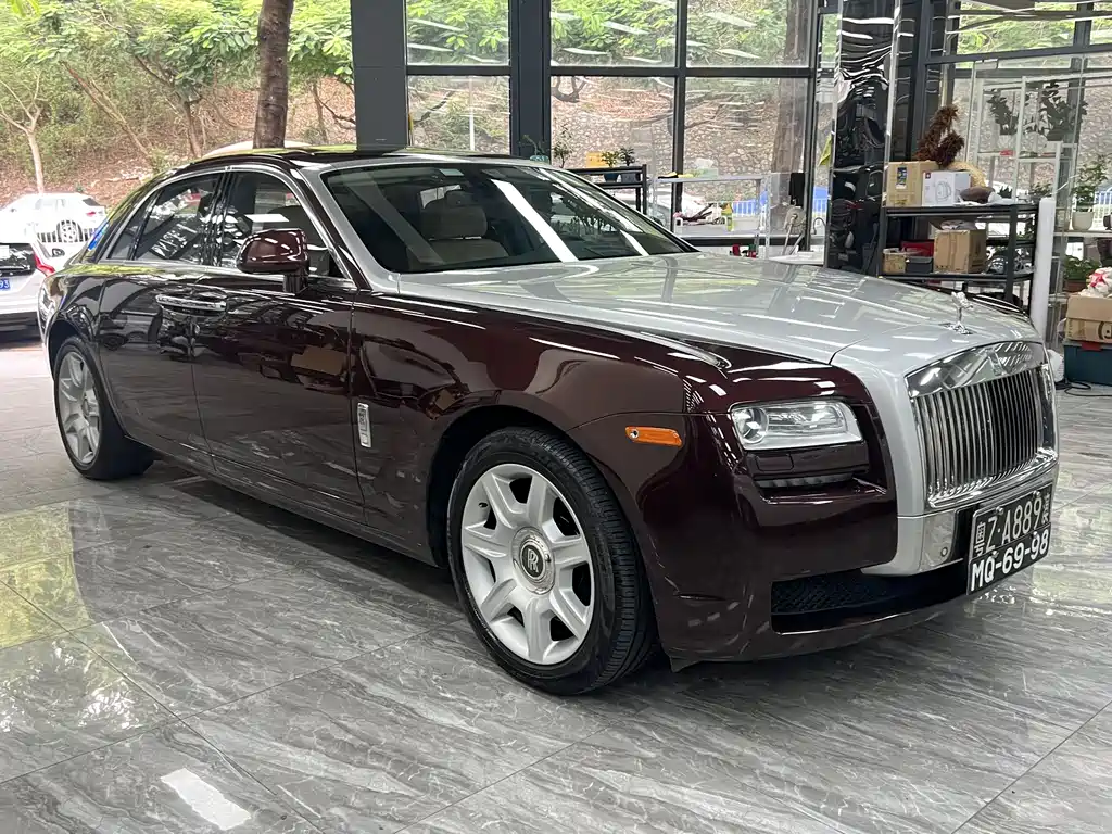 Rolls-Royce Ghost 2012 — фото 3