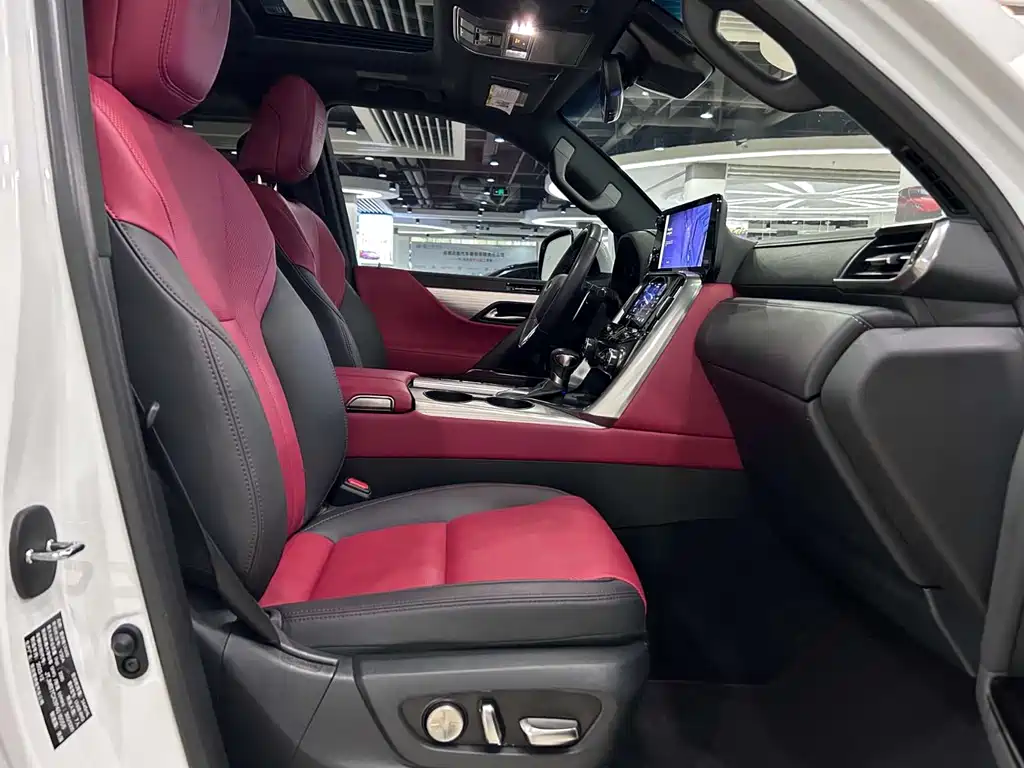 Lexus LX 2023 — фото 19