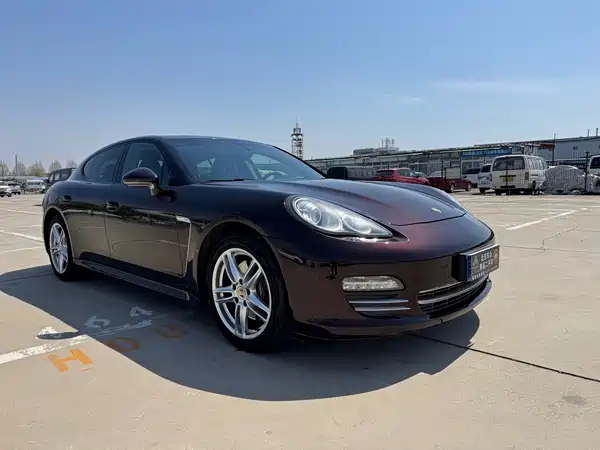 Porsche Panamera 2013