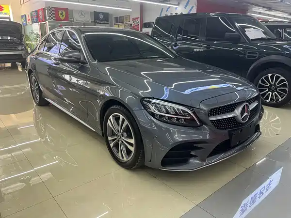 Mercedes-Benz C-Class 2020