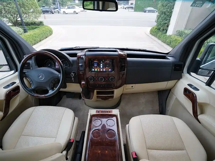 Mercedes-Benz Sprinter 2015 — фото 14