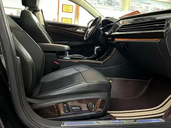 Volkswagen Passat Plug-In Hybrid 2020