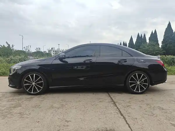 Mercedes-Benz CLA 2016
