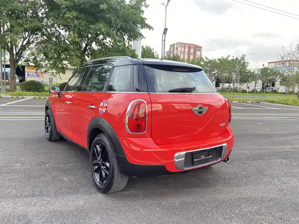 MINI Countryman 2011