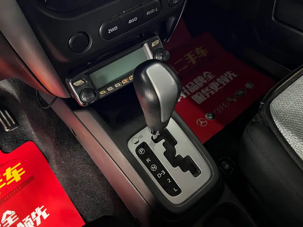 Suzuki Jimny 2015 — фото 10