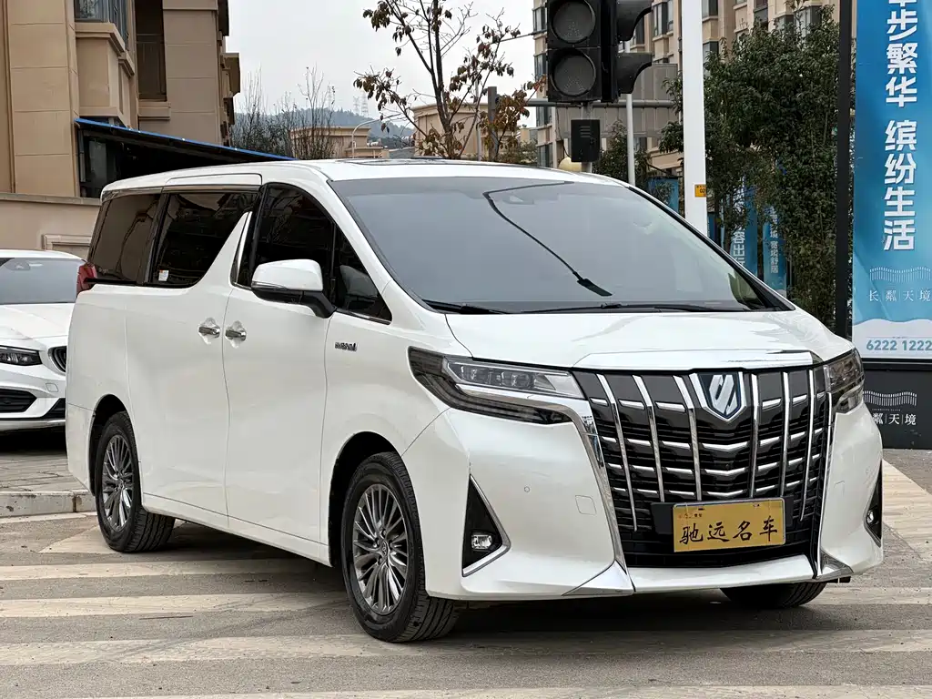 Toyota Alphard 2021 — фото 2