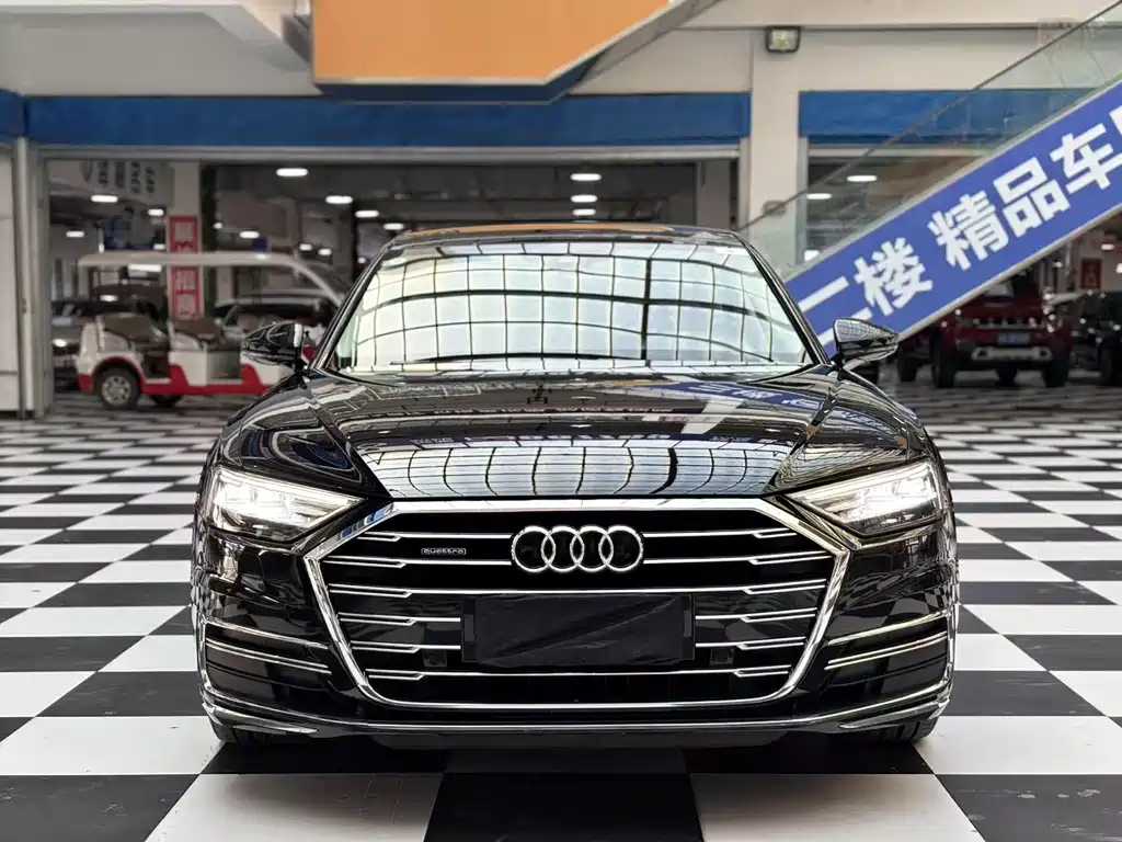 Audi A8 2021