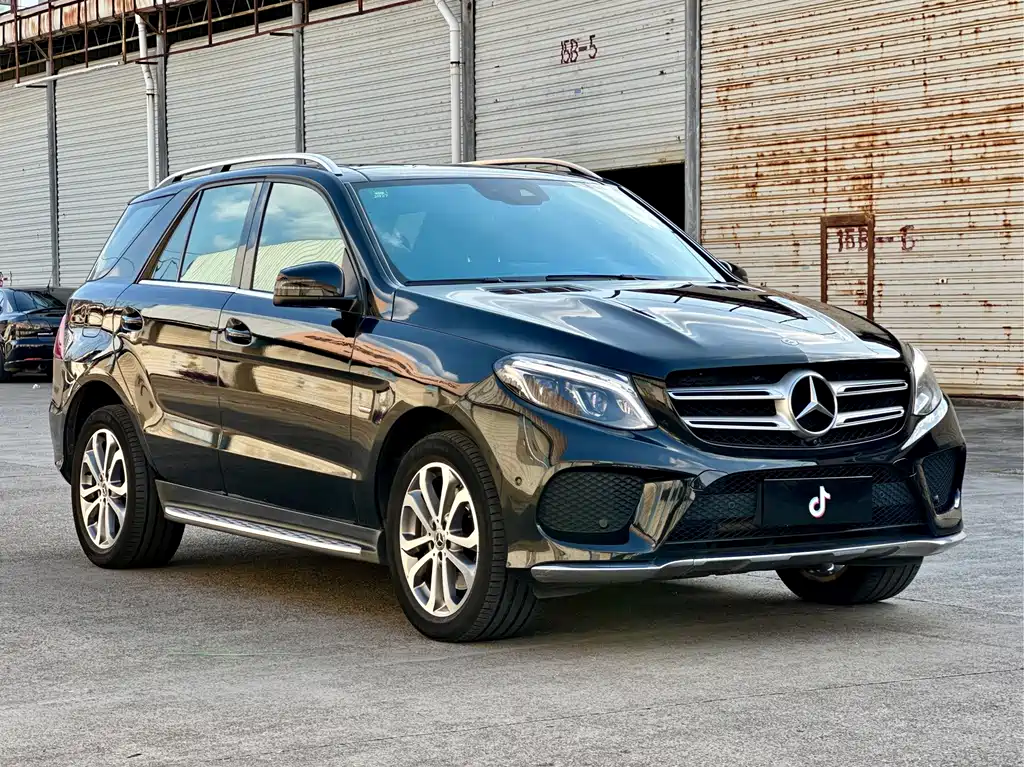 Mercedes-Benz GLE 2019 — фото 3