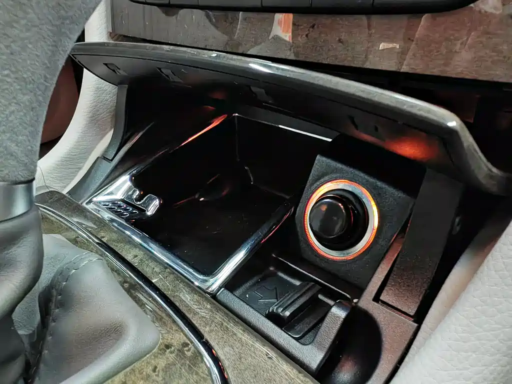 Mercedes-Benz E-Class AMG 2008 — фото 25