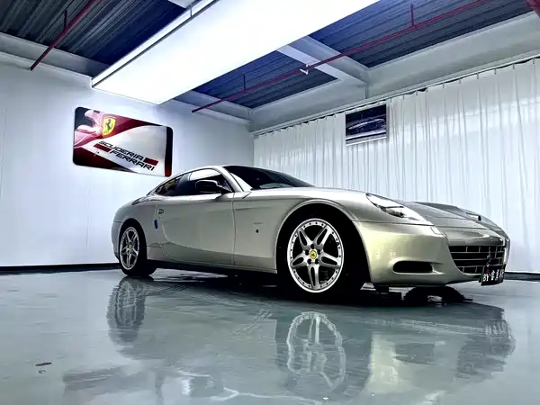 Ferrari 612 2005