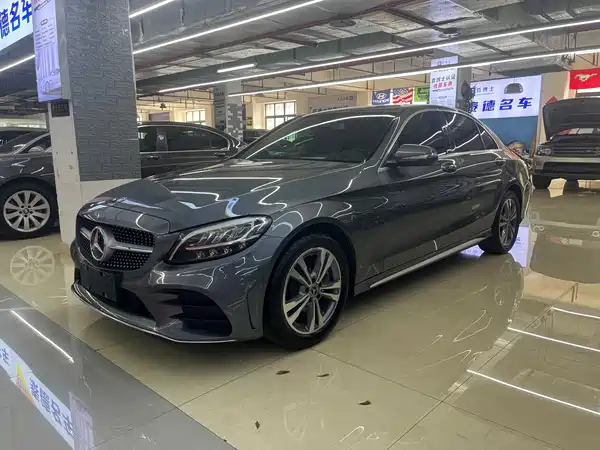 Mercedes-Benz C-Class 2020