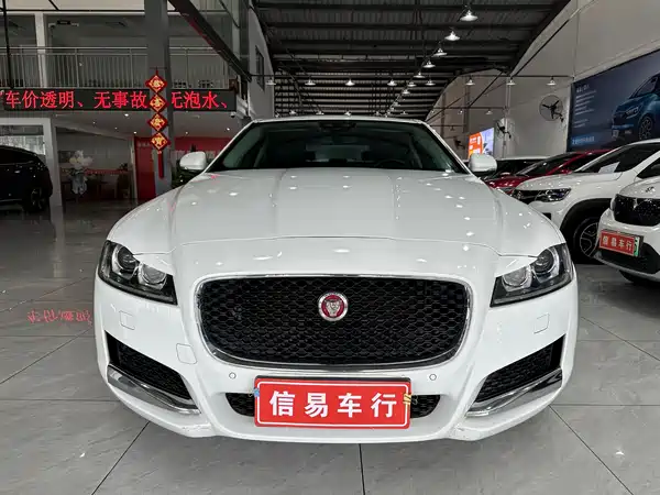 Jaguar XFL 2018
