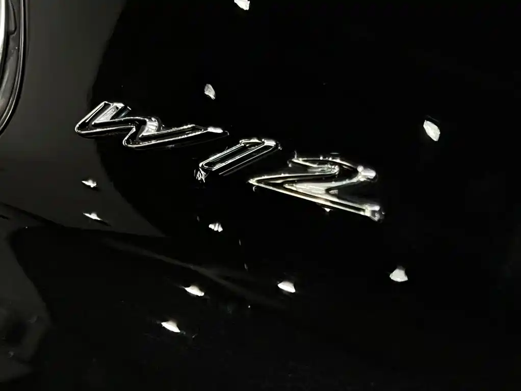 Bentley Flying Spur 2014 — фото 12