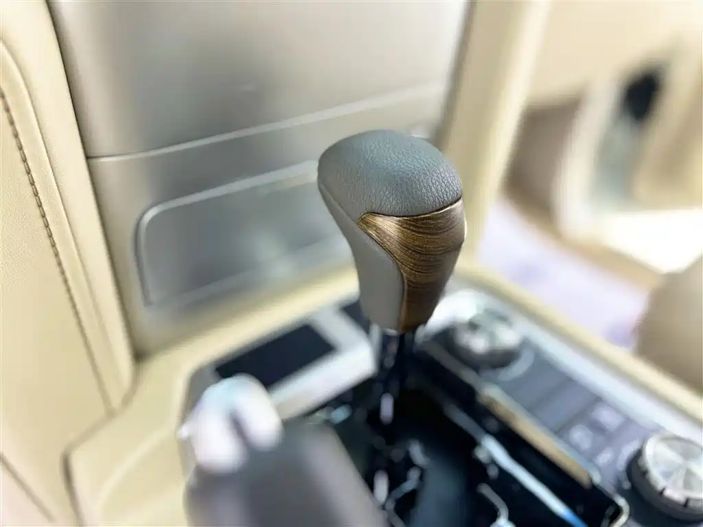 Toyota Land Cruiser 2019 — фото 13