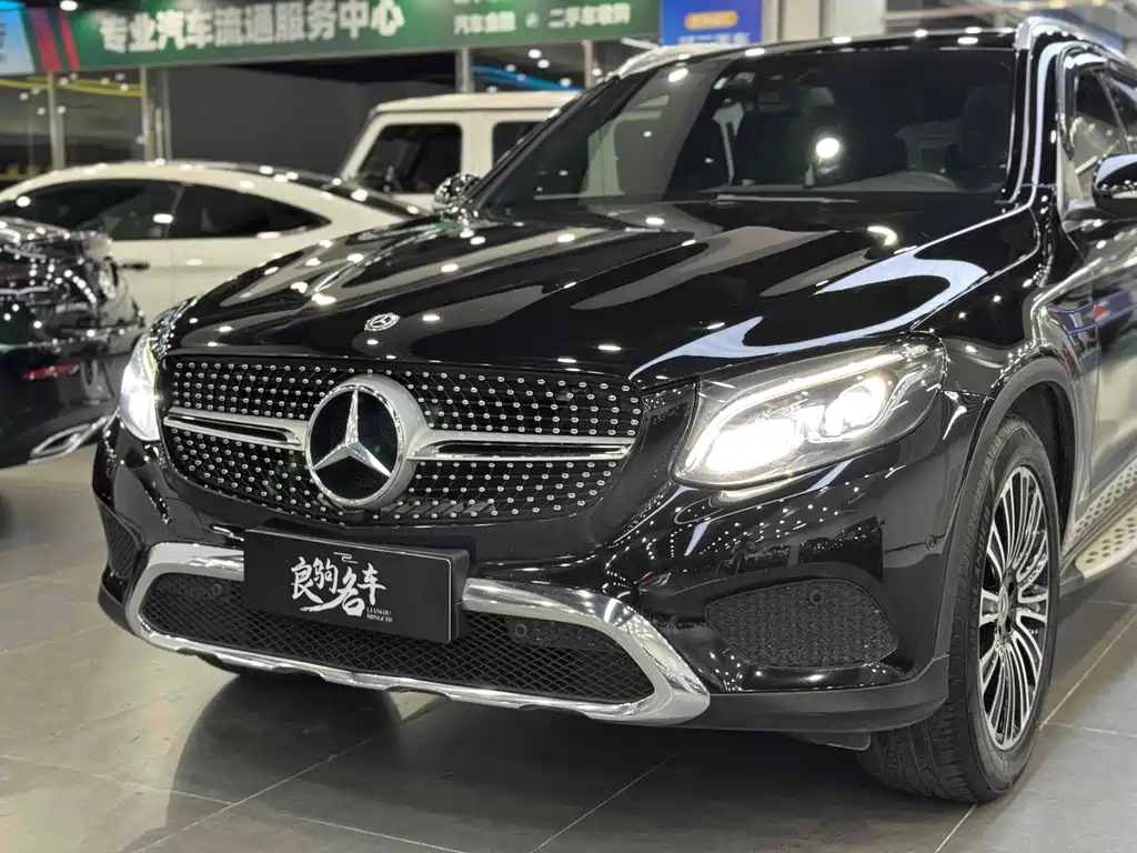 Mercedes-Benz GLC 2019 — фото 19