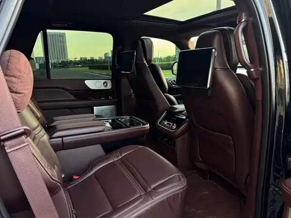 Lincoln Navigator 2020