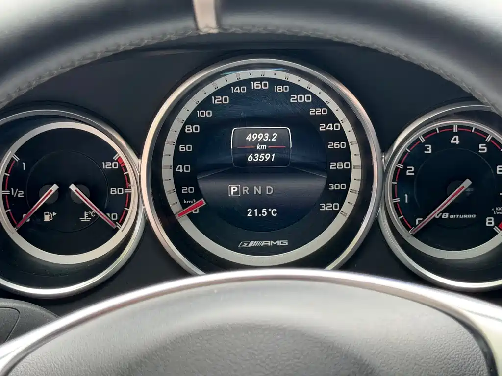 Mercedes-Benz CLS AMG 2015 — фото 21