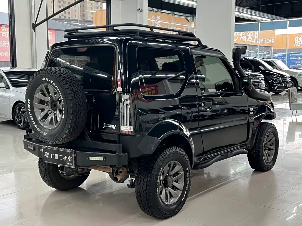 Suzuki Jimny 2015 — фото 4