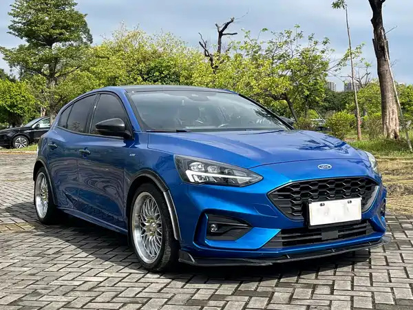 Ford Focus 2021