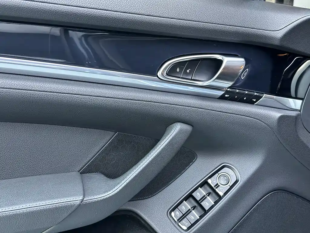 Porsche Panamera 2014 — фото 8