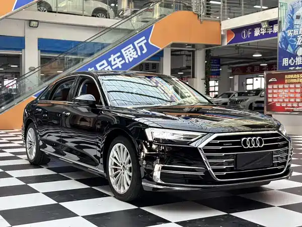 Audi A8 2021