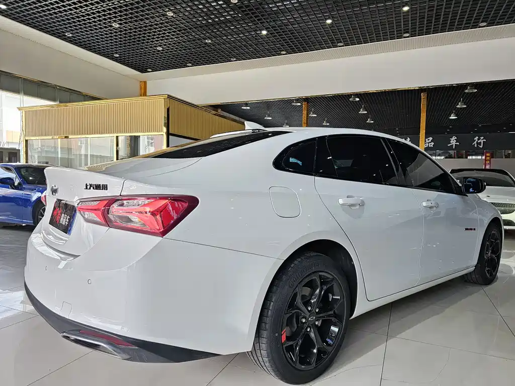 Chevrolet Malibu XL 2019 — фото 15