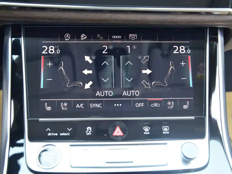 Audi Q7 2024 — фото 10