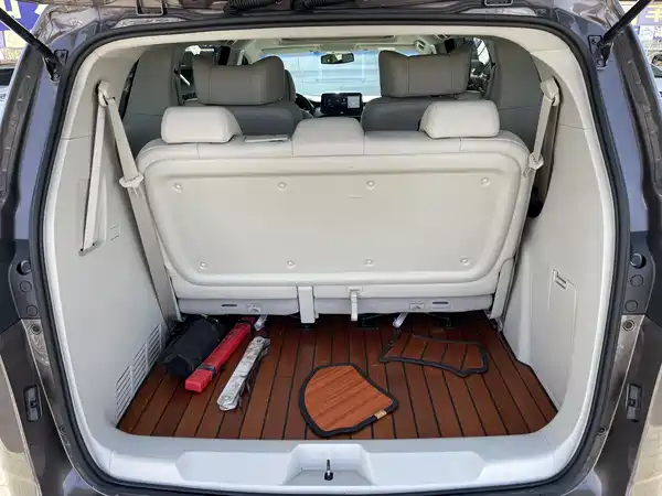 Buick GL8 2021