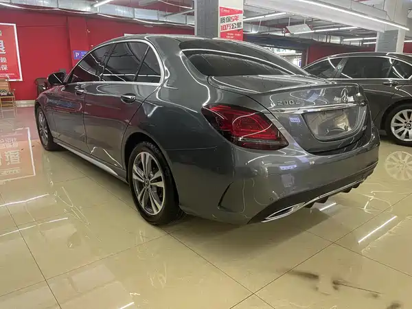 Mercedes-Benz C-Class 2020